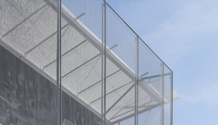 5 überzeugende Vorteile von Sonnenschutz mit HAVER Architekturgewebe LARGO TWIST